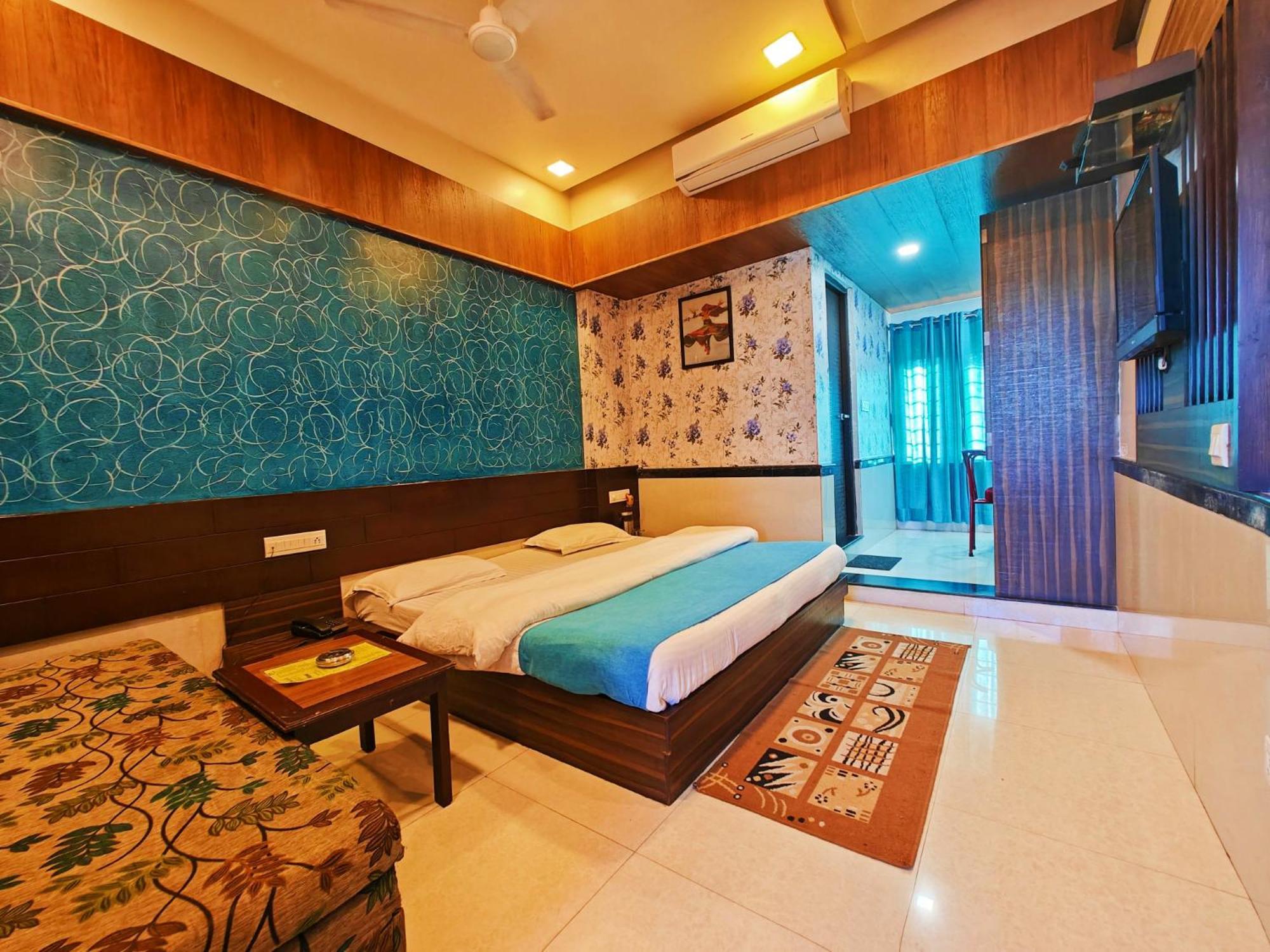 Hotel Saraswati Mount Âbû Extérieur photo