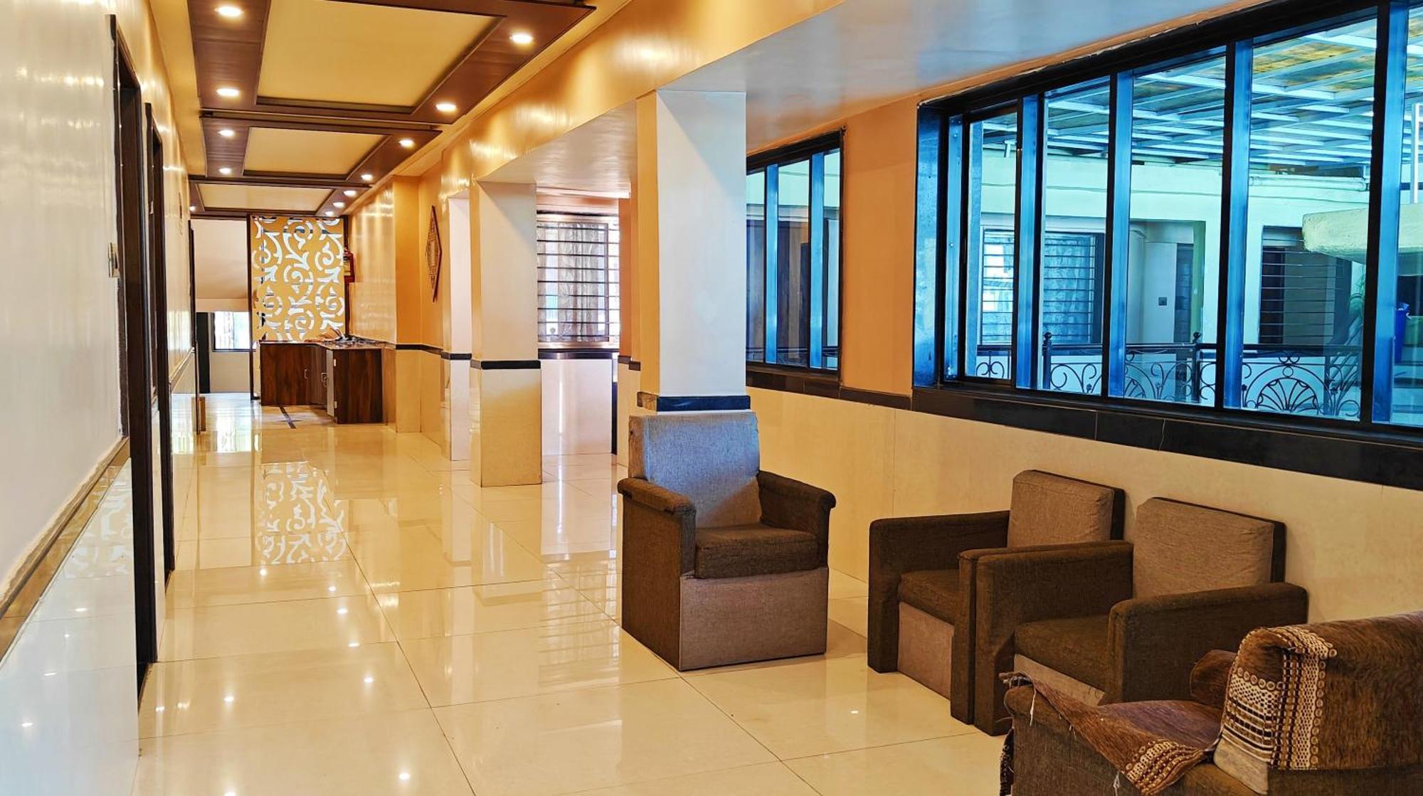 Hotel Saraswati Mount Âbû Extérieur photo